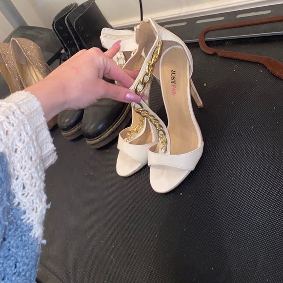 Women’s just Fab heels size 7.5 - Picture 2 of 4